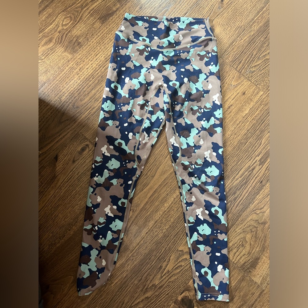 Vitality (aka Balance Athletica) Ascend Pant, ocean breeze camo leggings